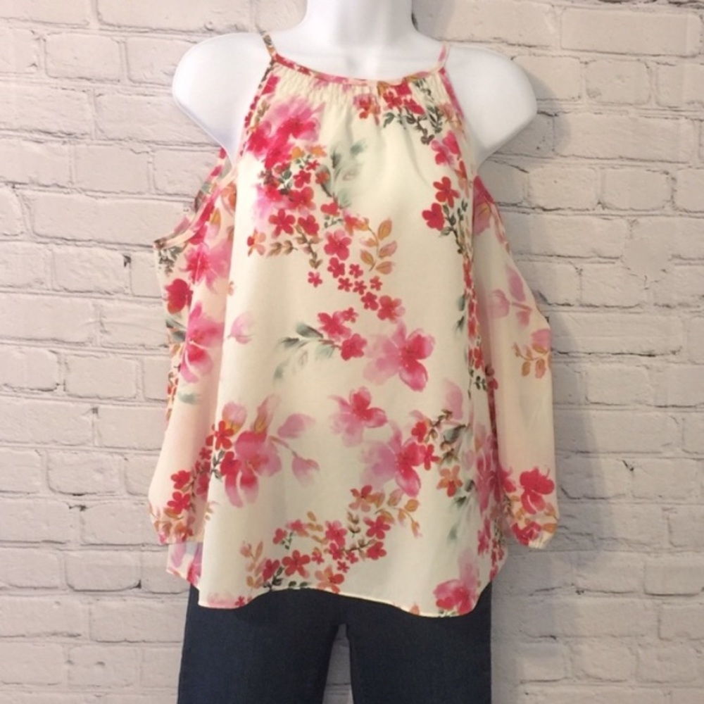 Sanctuary Floral Cold Shoulder Top - Picture 2 of 13